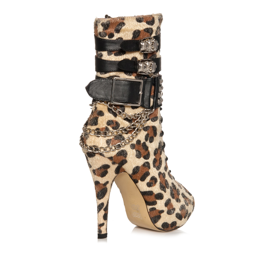 Palavras-chave: sapatos