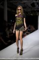 Matrícula=nyfw11d_18.jpg
Tamanho=165KB
Dimensão=850x1280
Data Envio=%11 %105, %2012 nyfw11d_18.jpg