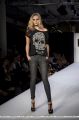 Matrícula=nyfw11d_25.jpg
Tamanho=165KB
Dimensão=850x1280
Data Envio=%11 %105, %2012 nyfw11d_25.jpg