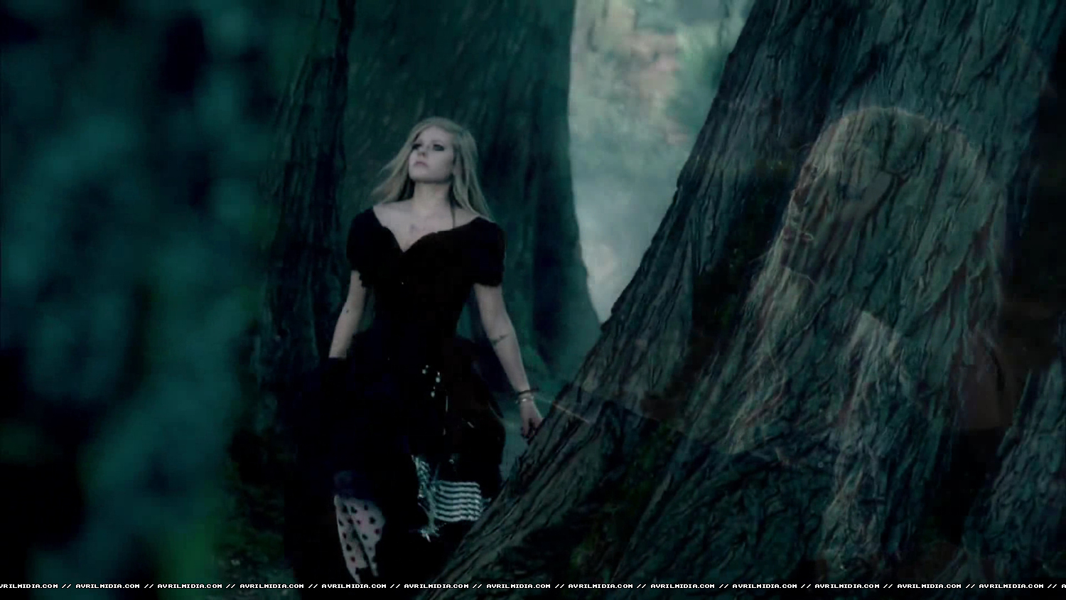 alice093.jpg