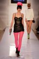 Matrícula=abnyfw12_281329.jpg
Tamanho=50KB
Dimensão=396x594
Data Envio=%11 %237, %2012 abnyfw12_281329.jpg
