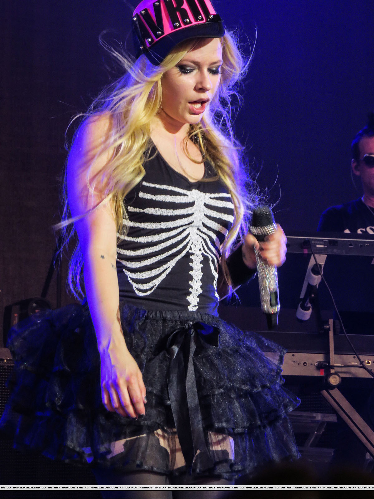 houston_avrilmidia0011.jpg