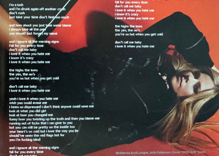 love_sux_encarte_04